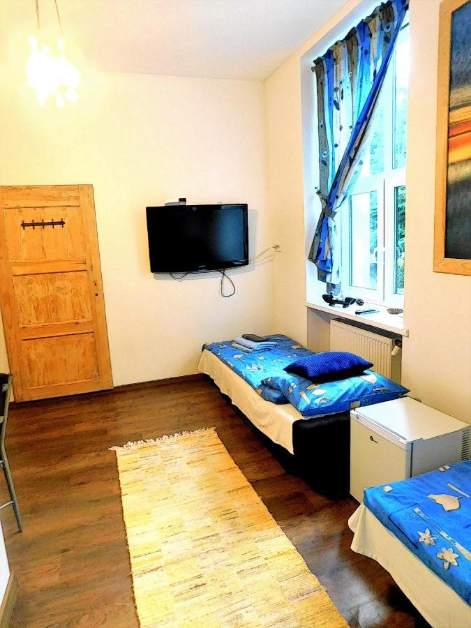 Stara Szkolas7 Noclegi,Mzajezierze 8 14-330 Mazury Малдыты Экстерьер фото
