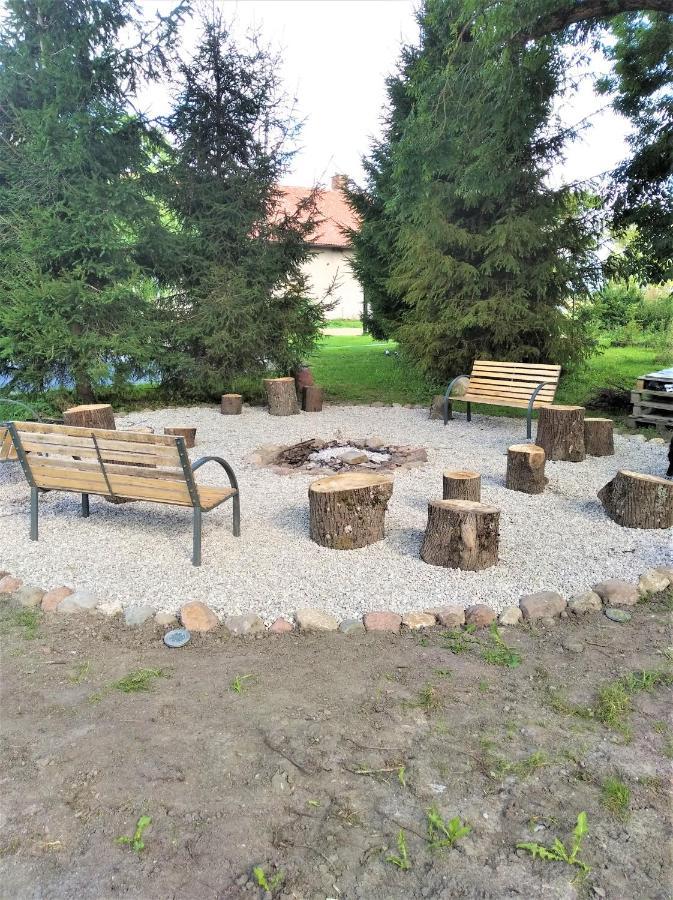 Stara Szkolas7 Noclegi,Mzajezierze 8 14-330 Mazury Малдыты Экстерьер фото
